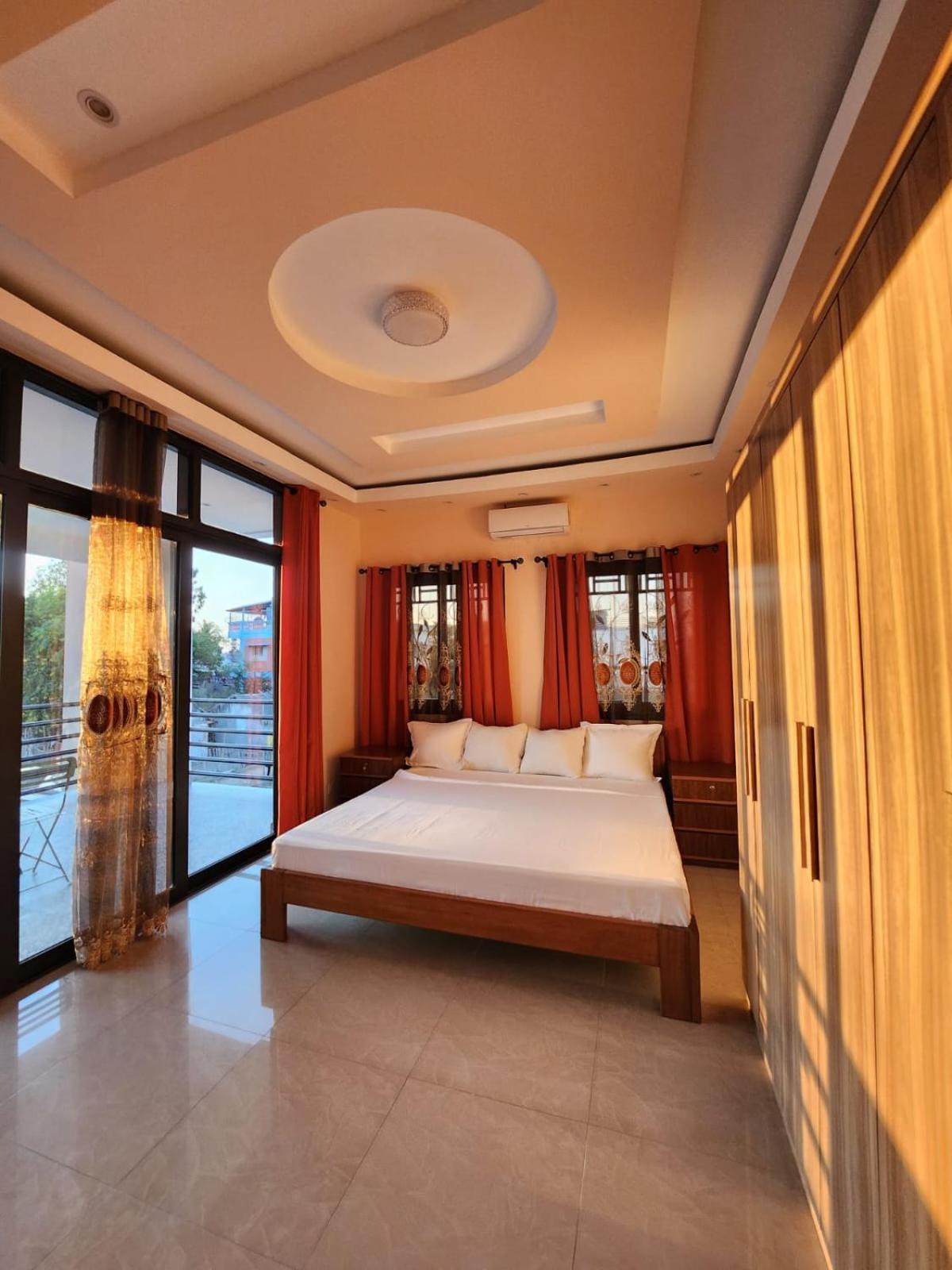 Ocean Heaven Hotel 马哈赞加 外观 照片