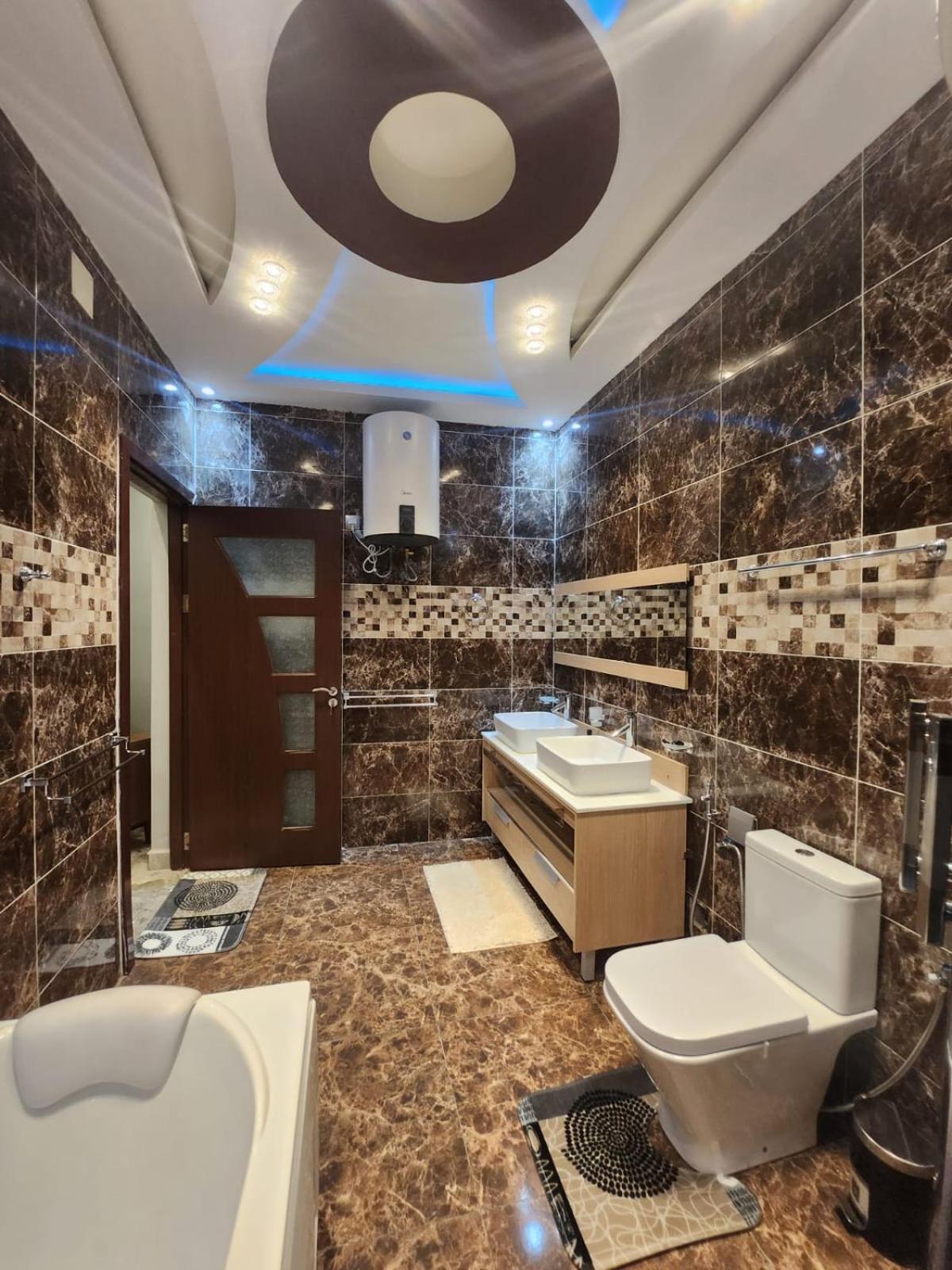 Ocean Heaven Hotel 马哈赞加 外观 照片