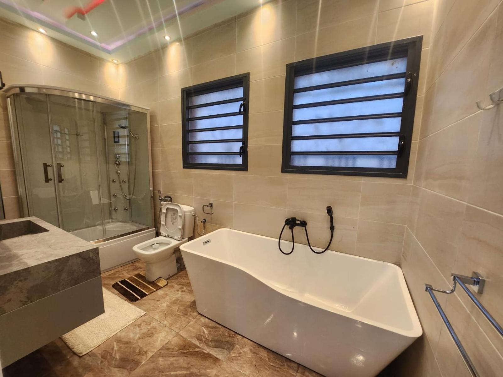 Ocean Heaven Hotel 马哈赞加 外观 照片