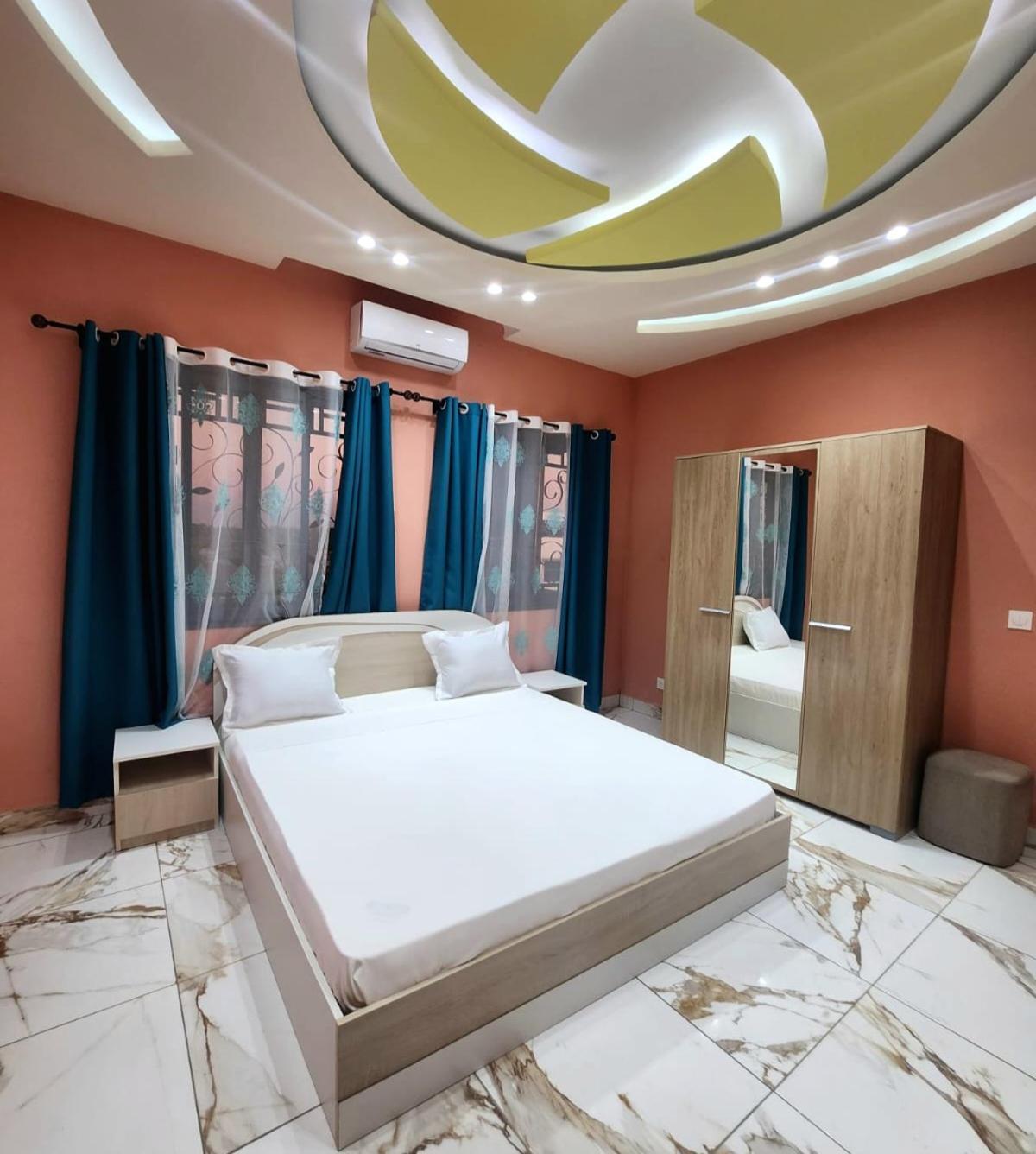 Ocean Heaven Hotel 马哈赞加 外观 照片