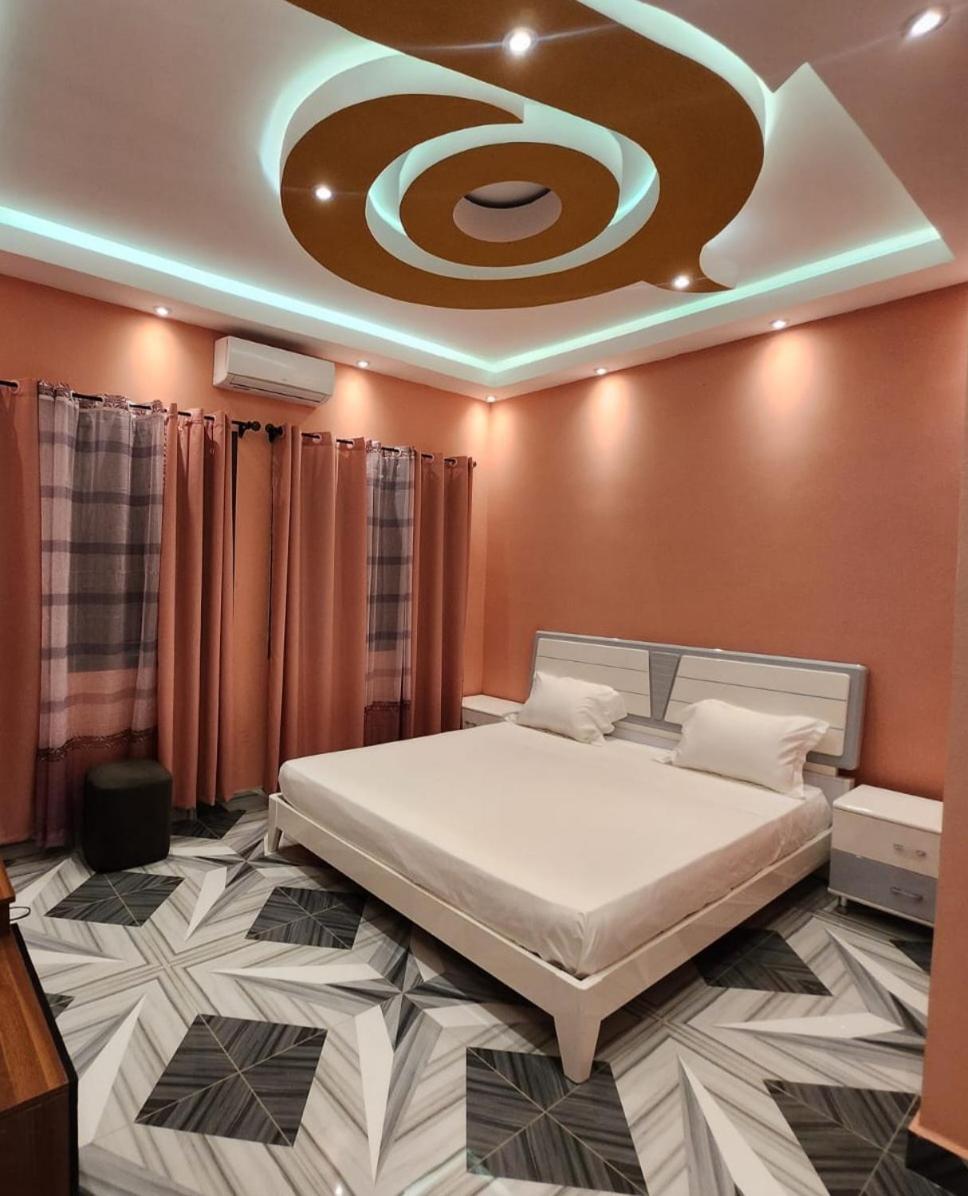 Ocean Heaven Hotel 马哈赞加 外观 照片