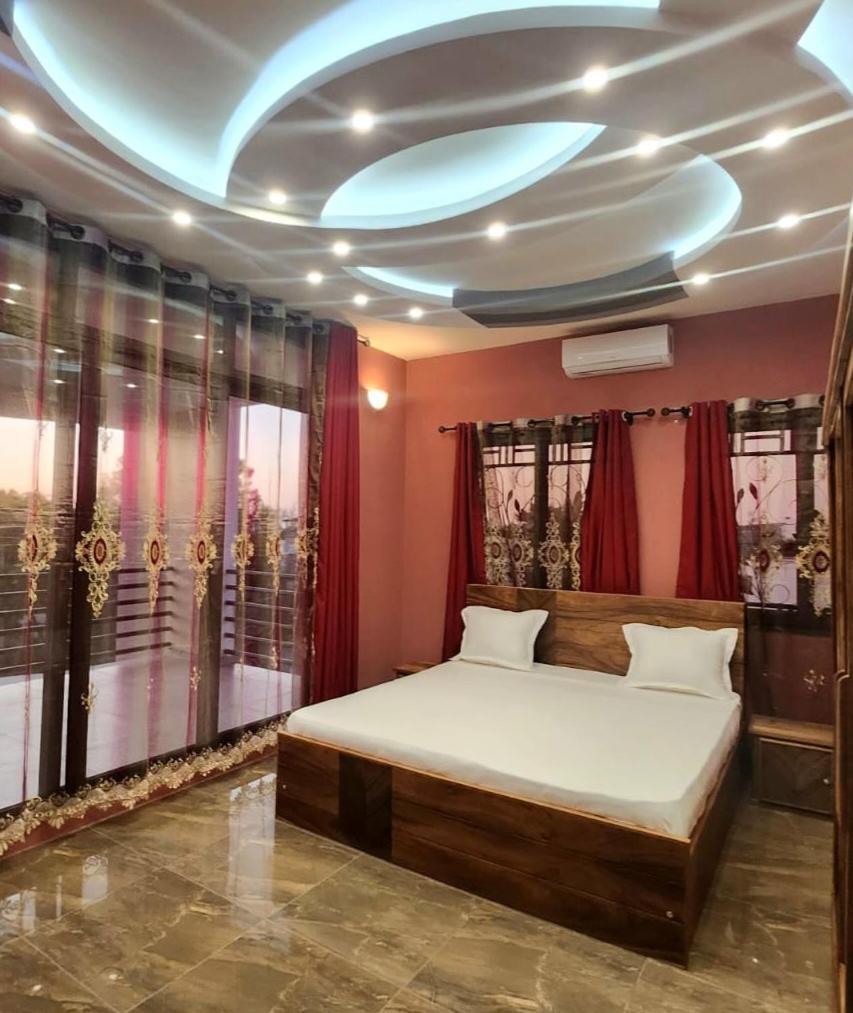 Ocean Heaven Hotel 马哈赞加 外观 照片